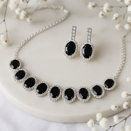 Black Empress Necklace